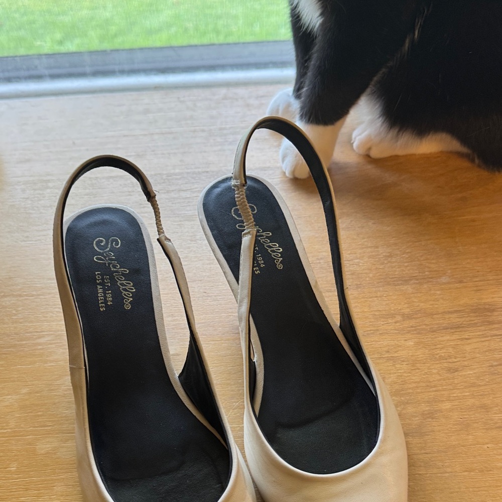 Seychelles Women's Elegant Cream Slingback Heels